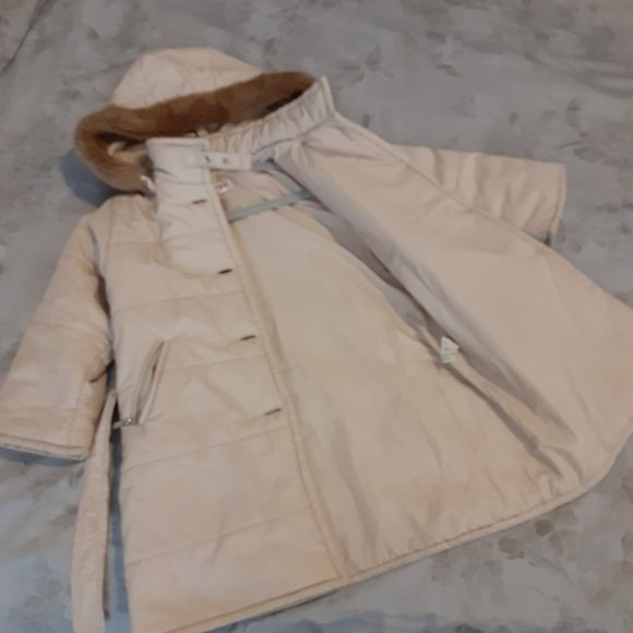 Il Gufo - puffer coat with detachable faux fur collar size 2T made in It… - Picture 8 of 11